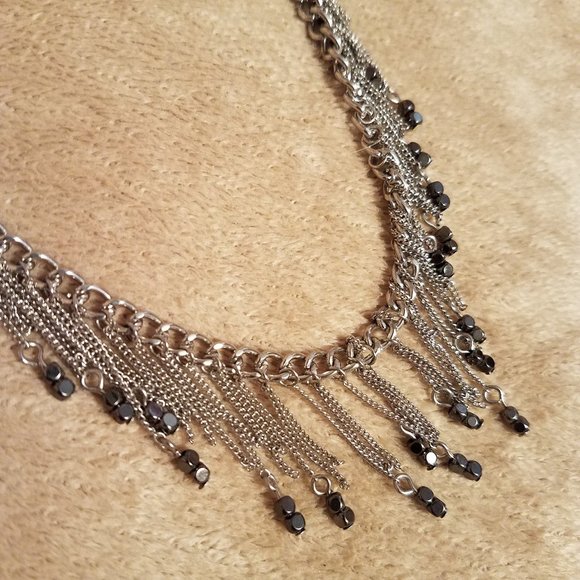 Jewelry - Beaded Dangle Necklace